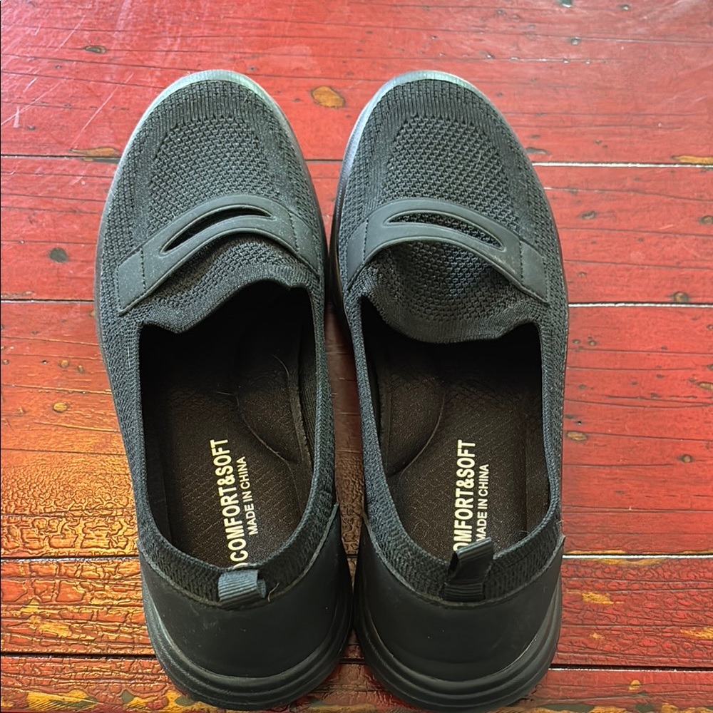 Women’s Black Slip-On Shoes